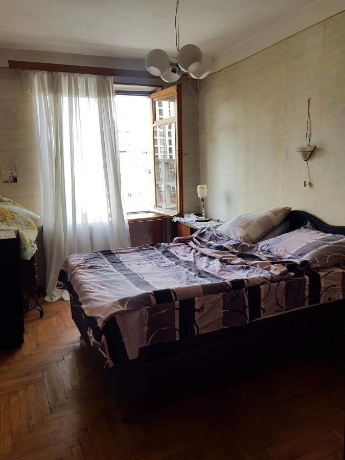 Hostel Levan Tbilisi Exteriör bild